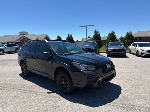 Used 2024 Subaru Outback Wilderness AWD/4WD image 10