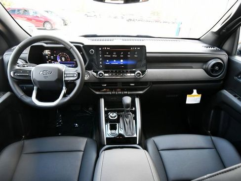 New 2026 Chevrolet Colorado Trail Boss AWD/4WD image 14