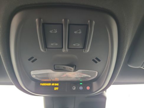 Used 2025 Buick Envista Avenir image 21