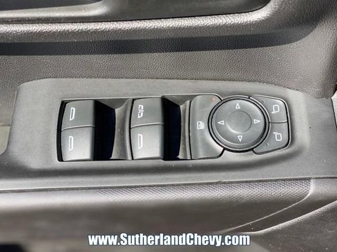 Used 2022 Chevrolet Silverado 1500 Custom Trail Boss AWD/4WD image 18