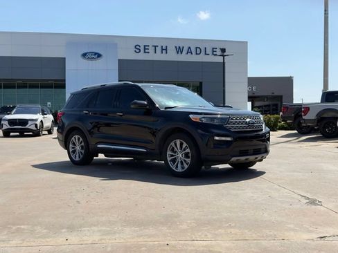 Used 2021 Ford Explorer Limited w/ Equipment Group 301A RWD image 1