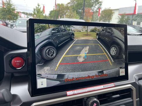 New 2025 Toyota Tacoma TRD Off-Road image 14