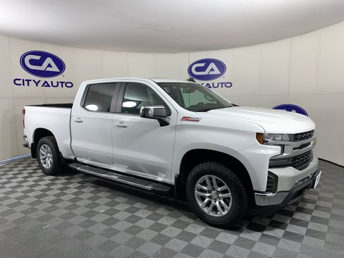 Used 2020 Chevrolet Silverado 1500 LT AWD/4WD image 1