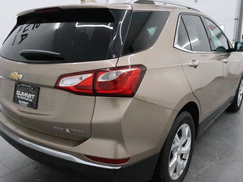 Used 2018 Chevrolet Equinox Premier image 5