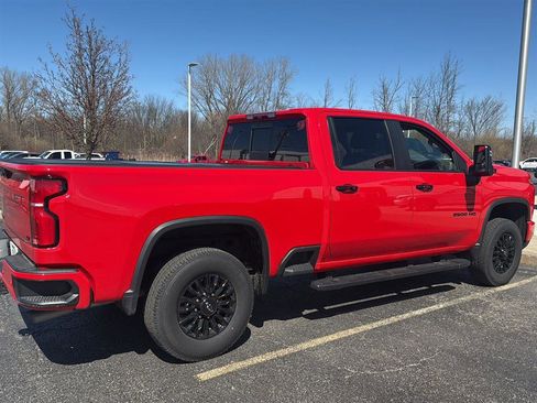 Used 2024 Chevrolet Silverado 2500 LT w/ Z71 Sport Edition AWD/4WD image 5