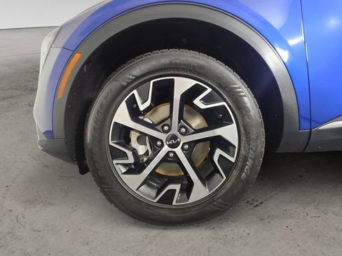 Used 2023 Kia Sportage EX image 14