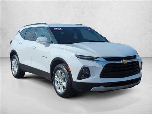 Used 2021 Chevrolet Blazer LT FWD image 3