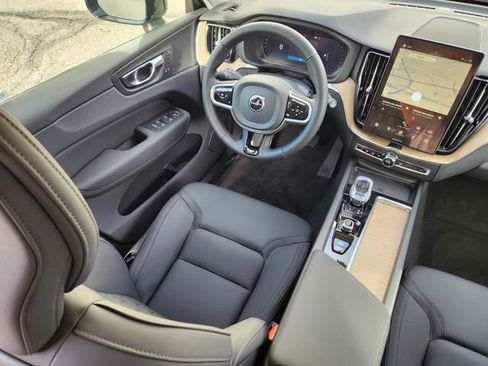 New 2026 Volvo XC60 B5 Plus w/ Climate Package image 10
