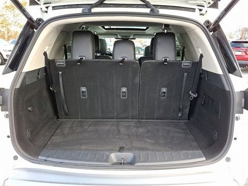 Used 2024 Nissan Pathfinder SL w/ SL Premium Package image 30