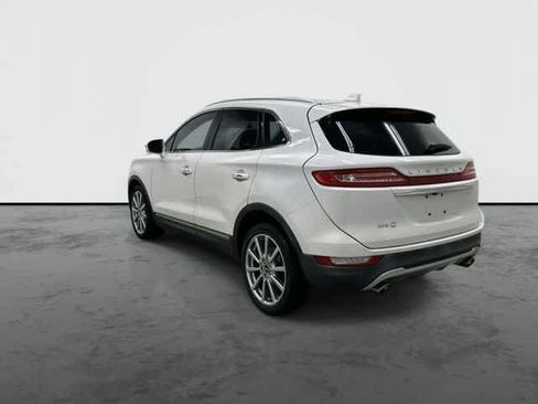 Used 2019 Lincoln MKC Reserve w/ MKC Climate Package FWD image 2