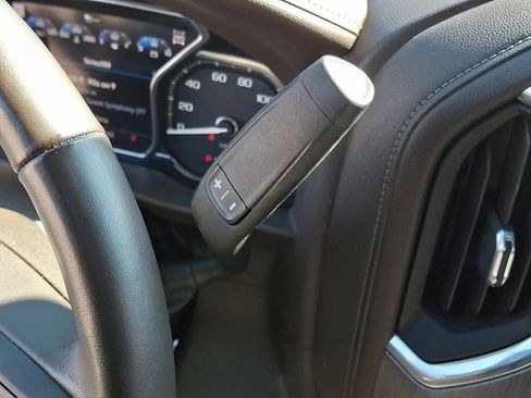 Used 2022 GMC Sierra 1500 Denali w/ Driver Alert Package II image 15