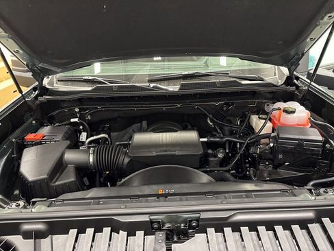 New 2026 Chevrolet Silverado 3500 LT image 9