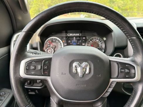 Used 2022 RAM 1500 Big Horn RWD image 16