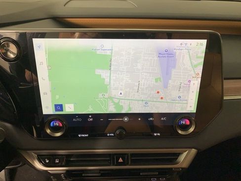 Used 2025 Lexus RX 350 w/ Convenience Package image 26