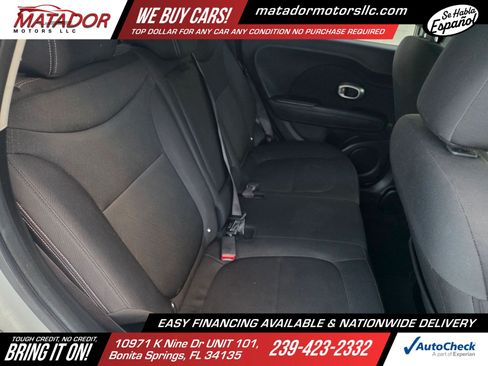 Used 2014 Kia Soul FWD image 15