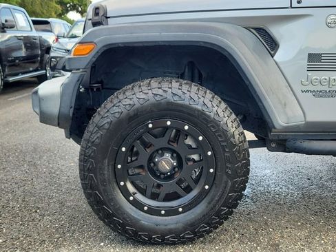 Used 2020 Jeep Wrangler Unlimited Sport AWD/4WD image 6