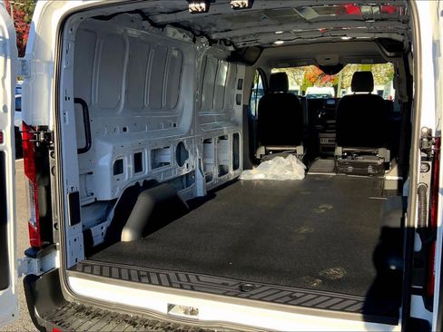 New 2025 Ford Transit 350 148 Low Roof AWD image 18