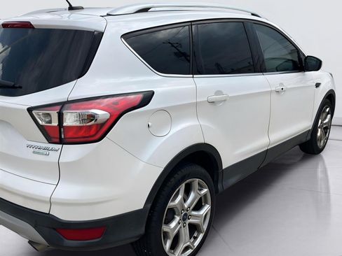 Used 2017 Ford Escape Titanium FWD image 7