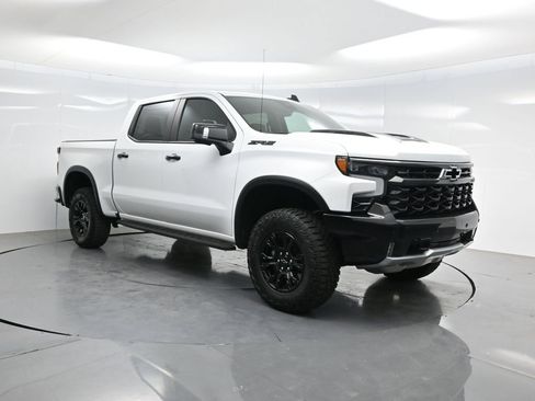 Used 2025 Chevrolet Silverado 1500 ZR2 AWD/4WD image 41