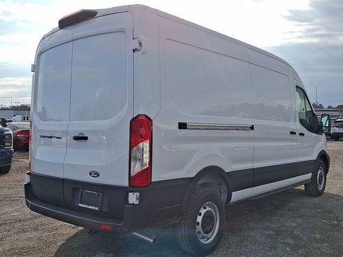 New 2026 Ford Transit 250 148 Medium Roof RWD image 3