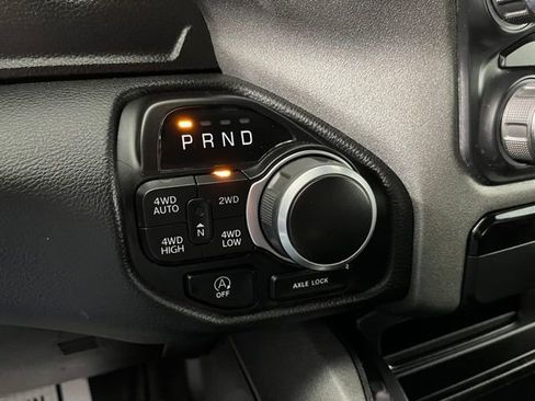 Used 2023 RAM 1500 Big Horn AWD/4WD image 30