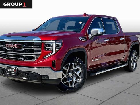 Used 2025 GMC Sierra 1500 SLT image 1