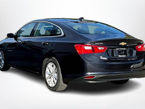 Used 2023 Chevrolet Malibu LT image 4