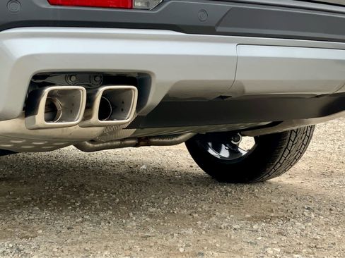 New 2026 Chevrolet Traverse LT w/ LPO, Floor Liner Package image 20