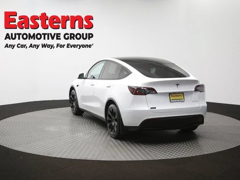 Used 2022 Tesla Model Y Long Range AWD/4WD image 62