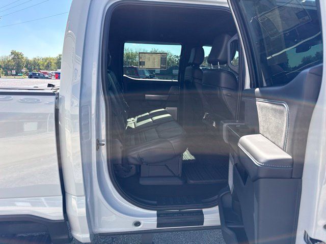 Used 2026 Ford F250 Platinum AWD/4WD image 13