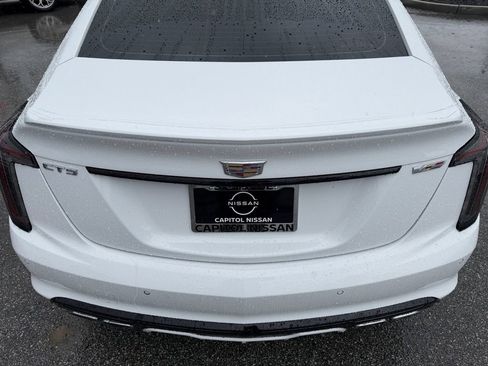 Used 2022 Cadillac CT5 V image 11