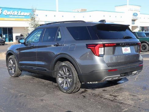 New 2026 Ford Explorer Active w/ Active Comfort Package image 23