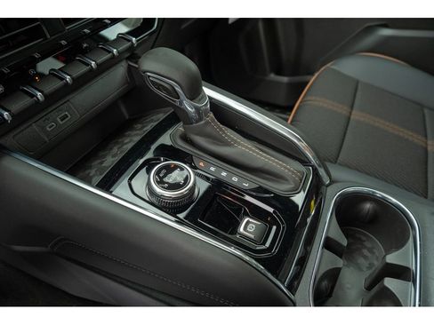 New 2026 GMC Canyon AT4 AWD/4WD image 24