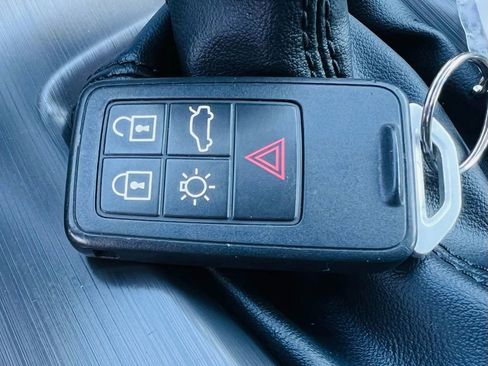 Used 2015 Volvo S60 T5 Premier image 34