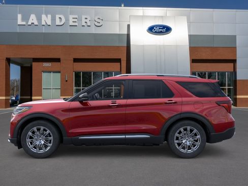 New 2026 Ford Explorer Platinum RWD image 3