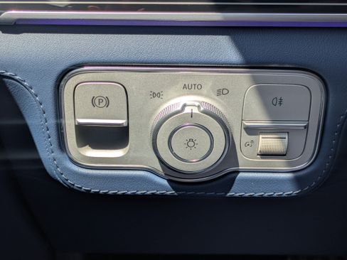 Certified 2025 Mercedes-Benz GLE 450 4MATIC Coupe image 42