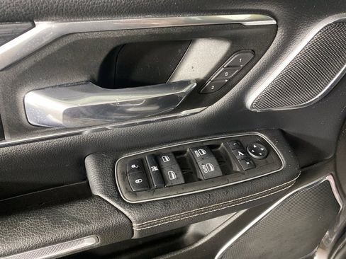 Used 2023 RAM 1500 Laramie image 13