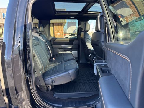 Used 2021 Ford F150 Platinum image 14