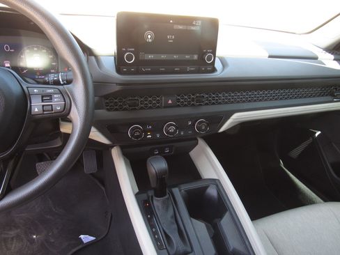 Certified 2024 Honda Accord LX image 16