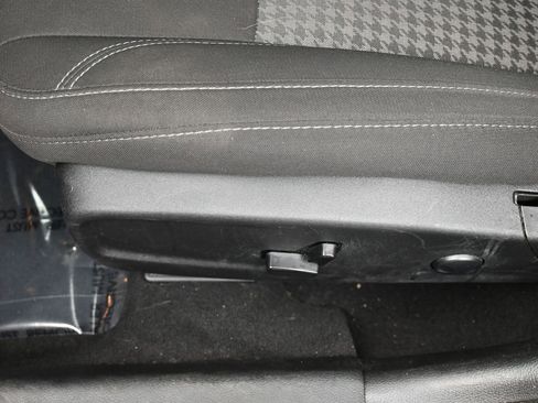 Used 2023 Dodge Charger SXT image 15