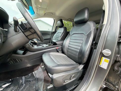 Used 2016 Ford Edge SEL w/ Equipment Group 201A AWD/4WD image 13