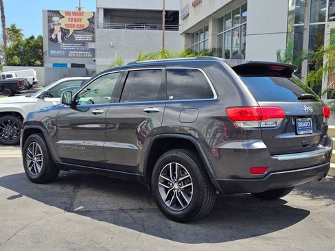 Used 2018 Jeep Grand Cherokee Limited RWD image 5