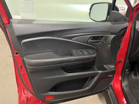 Used 2024 Honda Passport TrailSport image 24