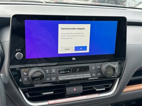 New 2026 Toyota Grand Highlander FWD image 16