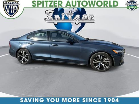 Used 2024 Volvo S60 B5 Plus image 10