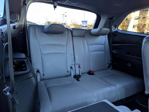 Used 2019 Honda Pilot Touring image 53