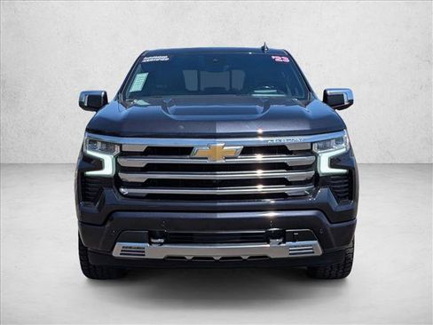 Used 2023 Chevrolet Silverado 1500 High Country w/ High Country Premium Package AWD/4WD image 2