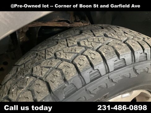 Used 2013 Ford F150 STX w/ Mid Equipment Group AWD/4WD image 12