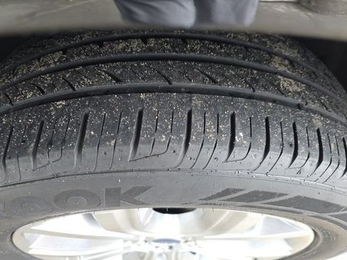 Used 2019 Ford Edge Titanium AWD/4WD image 50
