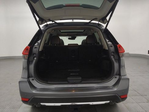 Used 2019 Nissan Rogue SL w/ Premium Package FWD image 29